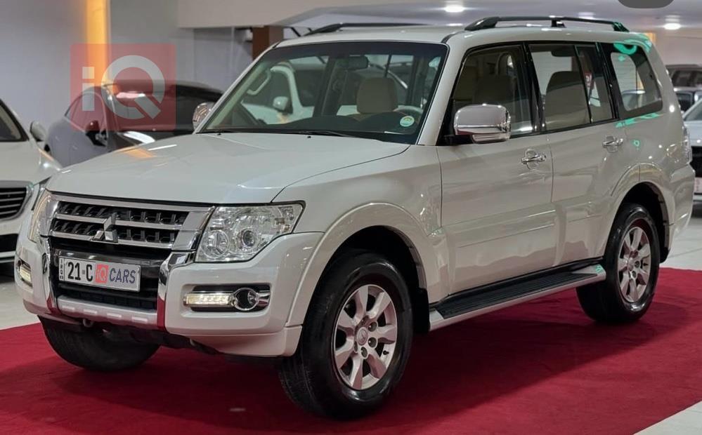 ميتسوبيشي باجيرو